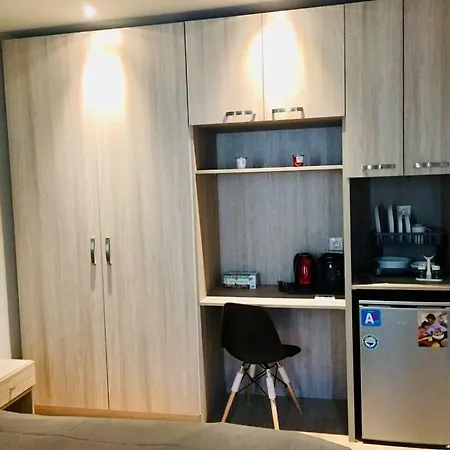 Apartment Quiet Place In The Very Heart Of Thessaloniki